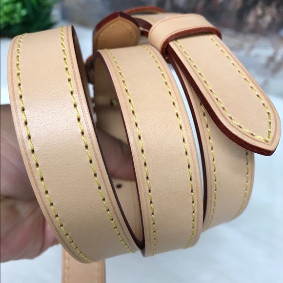 LOUIS VUITTON VACHETTA STRAP - Picture 4 of 10